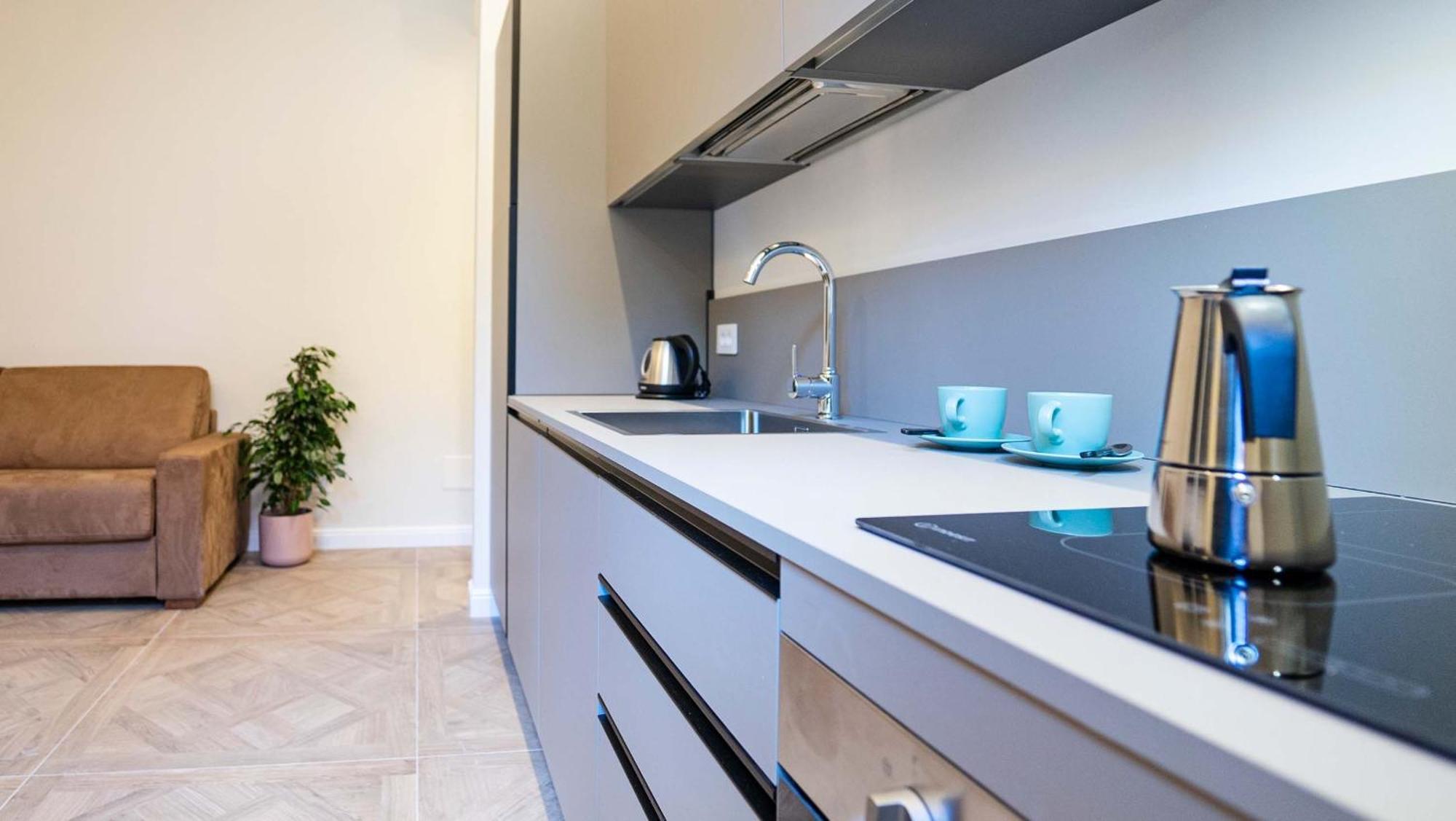 Mazzini Stylish Apartments ローマ エクステリア 写真